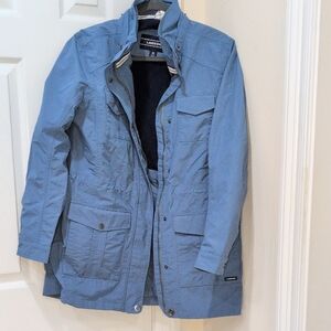 Lands' End Ladies Blue Waterproof And Windproof Light Jacket - Med